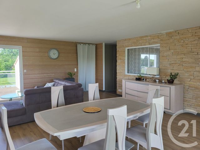 Maison &agrave; vendre - 6 pi&egrave;ces - 151 m2 - Bussac Sur Charente - 17 - POITOU-CHARENTES