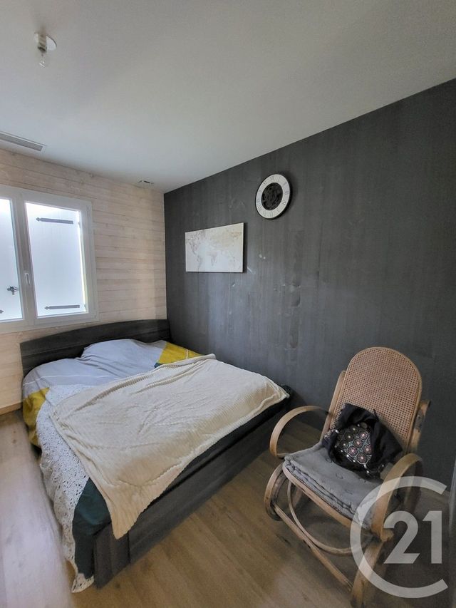 Maison &agrave; vendre - 6 pi&egrave;ces - 151 m2 - Bussac Sur Charente - 17 - POITOU-CHARENTES