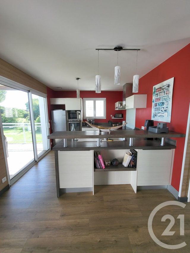 Maison &agrave; vendre - 6 pi&egrave;ces - 151 m2 - Bussac Sur Charente - 17 - POITOU-CHARENTES