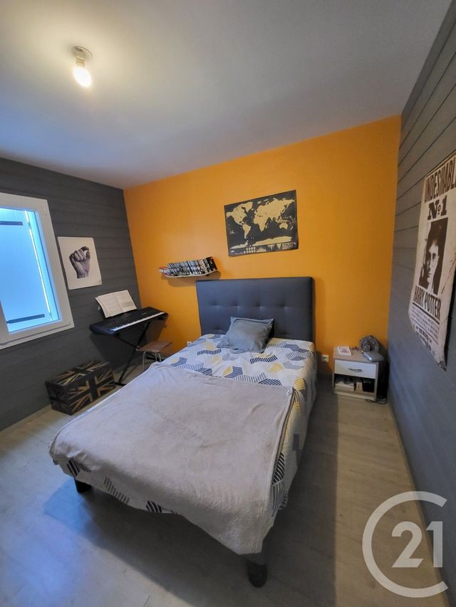 Maison &agrave; vendre - 6 pi&egrave;ces - 151 m2 - Bussac Sur Charente - 17 - POITOU-CHARENTES