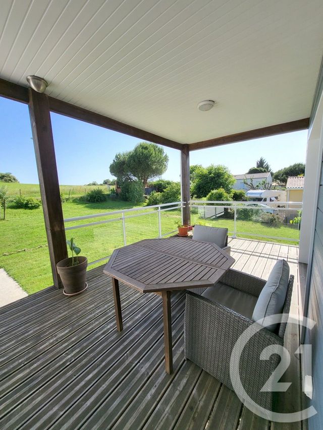 Maison &agrave; vendre - 6 pi&egrave;ces - 151 m2 - Bussac Sur Charente - 17 - POITOU-CHARENTES
