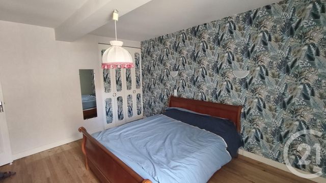 Maison &agrave; vendre - 4 pi&egrave;ces - 77 m2 - Saintes - 17 - POITOU-CHARENTES