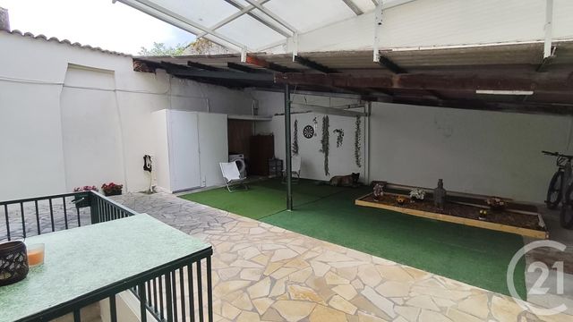 Maison &agrave; vendre - 4 pi&egrave;ces - 77 m2 - Saintes - 17 - POITOU-CHARENTES