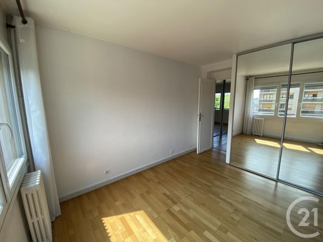 Appartement F3 &agrave; louer - 3 pi&egrave;ces - 62,20 m2 - Maisons Alfort - 94 - ILE-DE-FRANCE