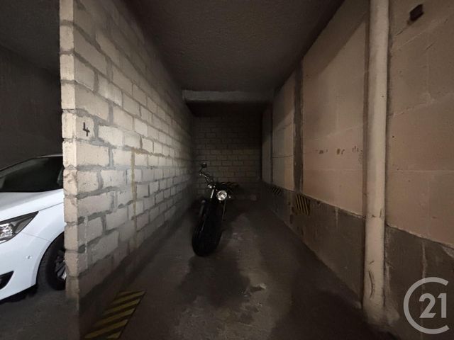 Parking à louer - 12,19 m2 - Maisons Alfort - 94 - ILE-DE-FRANCE