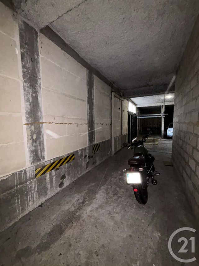 Parking à louer - 12,19 m2 - Maisons Alfort - 94 - ILE-DE-FRANCE