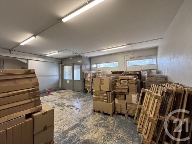 Bureaux à louer - 928.0 m2 - 93 - Seine-Saint-Denis