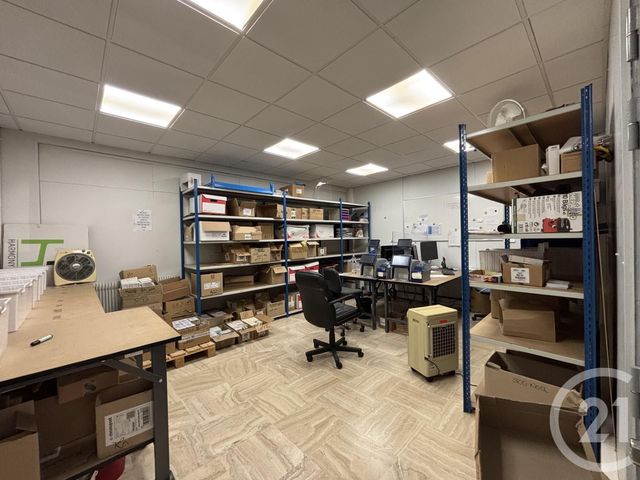 Bureaux à louer - 450.0 m2 - 93 - Seine-Saint-Denis