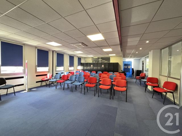 Bureaux à louer - 478.0 m2 - 93 - Seine-Saint-Denis