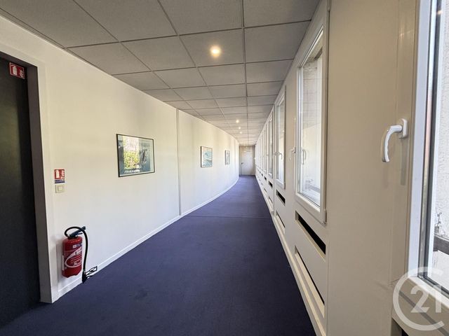 Bureaux à louer - 478.0 m2 - 93 - Seine-Saint-Denis