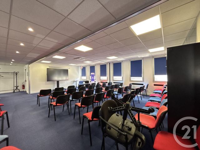 Bureaux à louer - 478.0 m2 - 93 - Seine-Saint-Denis