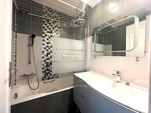 Appartement F4 à vendre - 4 pièces - 71,09 m2 - St Maurice - 94 - ILE-DE-FRANCE