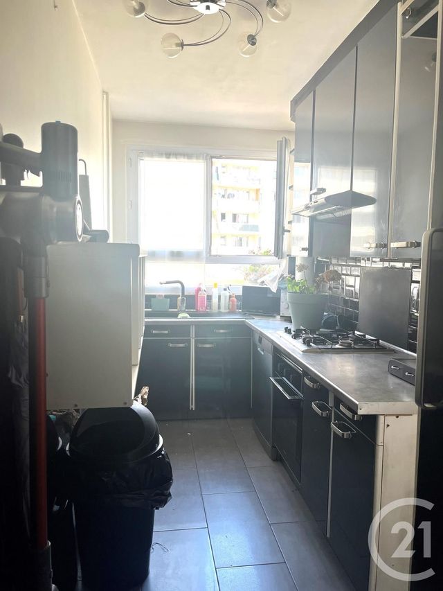 Appartement F4 à vendre - 4 pièces - 71,09 m2 - St Maurice - 94 - ILE-DE-FRANCE