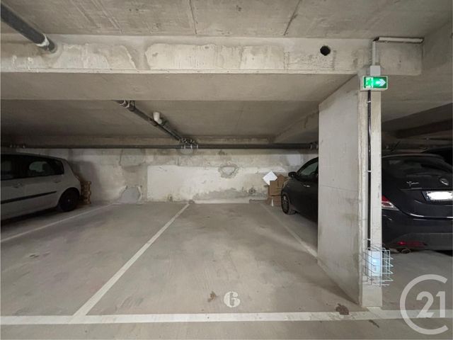 Parking à louer - 12 m2 - Alfortville - 94 - ILE-DE-FRANCE