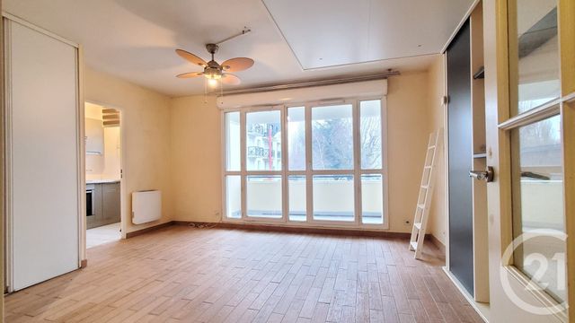 Appartement F1 &agrave; louer - 1 pi&egrave;ce - 29,04 m2 - Limeil Brevannes - 94 - ILE-DE-FRANCE