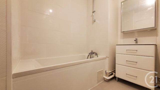 Appartement Studio &agrave; louer - 1 pi&egrave;ce - 29,13 m2 - Maisons Alfort - 94 - ILE-DE-FRANCE