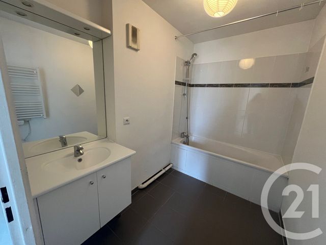 Appartement F3 &agrave; vendre - 3 pi&egrave;ces - 67,83 m2 - Maisons Alfort - 94 - ILE-DE-FRANCE