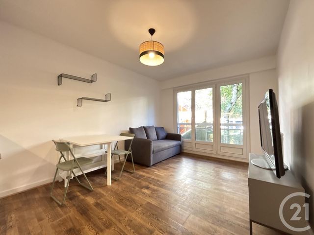 Appartement F2 &agrave; louer - 2 pi&egrave;ces - 28,50 m2 - Maisons Alfort - 94 - ILE-DE-FRANCE