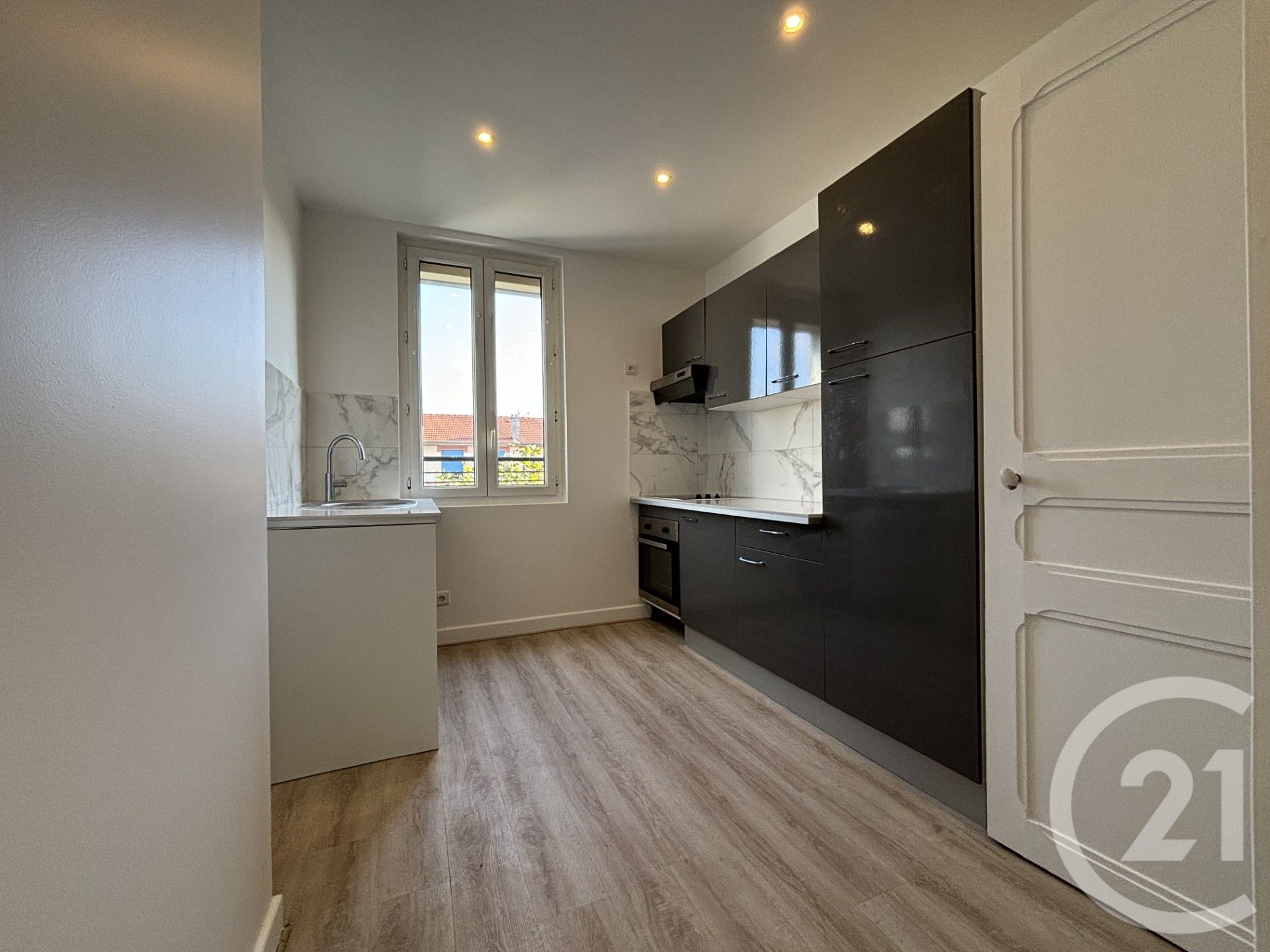 Studio à Maisons-Alfort