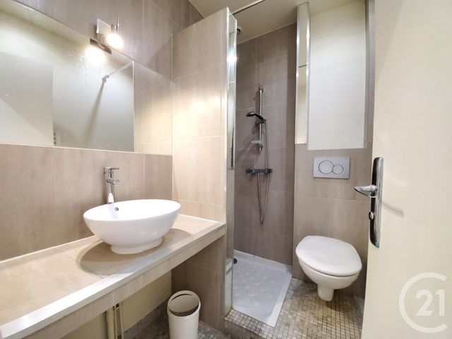 Appartement F2 &agrave; louer - 2 pi&egrave;ces - 23,89 m2 - Ivry Sur Seine - 94 - ILE-DE-FRANCE