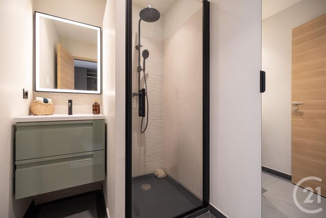 Appartement F4 à vendre - 4 pièces - 77,05 m2 - Nice - 06 - PROVENCE-ALPES-COTE-D-AZUR