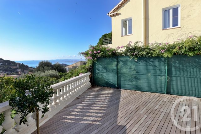 Appartement F3 à vendre - 3 pièces - 78 m2 - Villefranche Sur Mer - 06 - PROVENCE-ALPES-COTE-D-AZUR