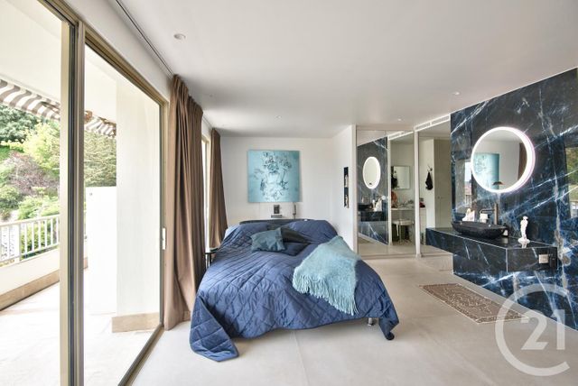 Appartement F5 &agrave; vendre - 5 pi&egrave;ces - 247,71 m2 - Menton - 06 - PROVENCE-ALPES-COTE-D-AZUR