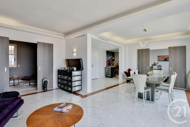 Maison &agrave; vendre - 9 pi&egrave;ces - 267,25 m2 - Nice - 06 - PROVENCE-ALPES-COTE-D-AZUR