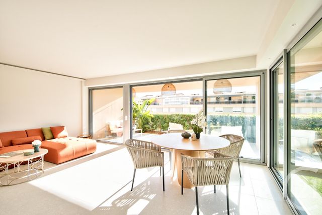 Appartement F3 à vendre - 3 pièces - 77,75 m2 - Villefranche Sur Mer - 06 - PROVENCE-ALPES-COTE-D-AZUR