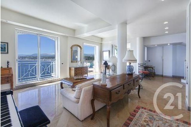 Maison &agrave; vendre - 9 pi&egrave;ces - 320 m2 - Nice - 06 - PROVENCE-ALPES-COTE-D-AZUR