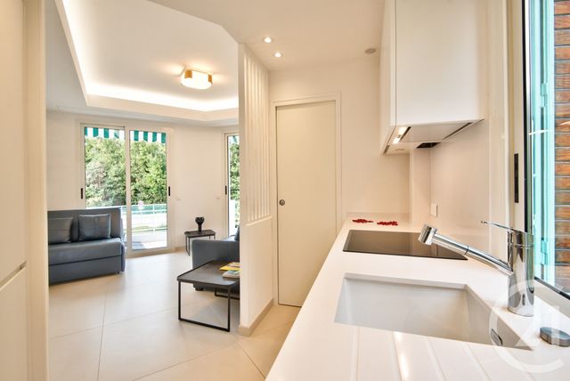 Appartement F1 &agrave; vendre - 1 pi&egrave;ce - 36,38 m2 - St Jean Cap Ferrat - 06 - PROVENCE-ALPES-COTE-D-AZUR