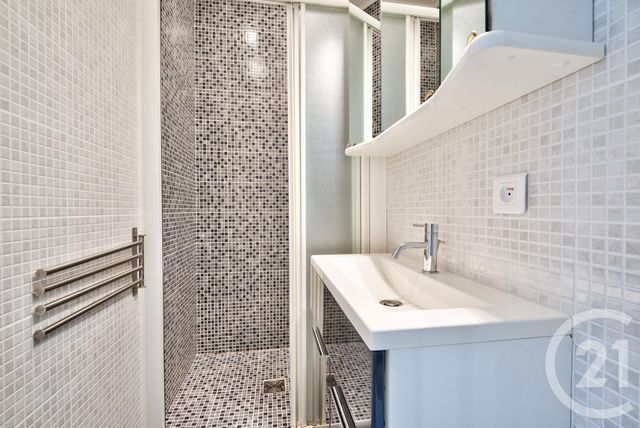 Appartement F4 &agrave; vendre - 4 pi&egrave;ces - 87 m2 - Beaulieu Sur Mer - 06 - PROVENCE-ALPES-COTE-D-AZUR