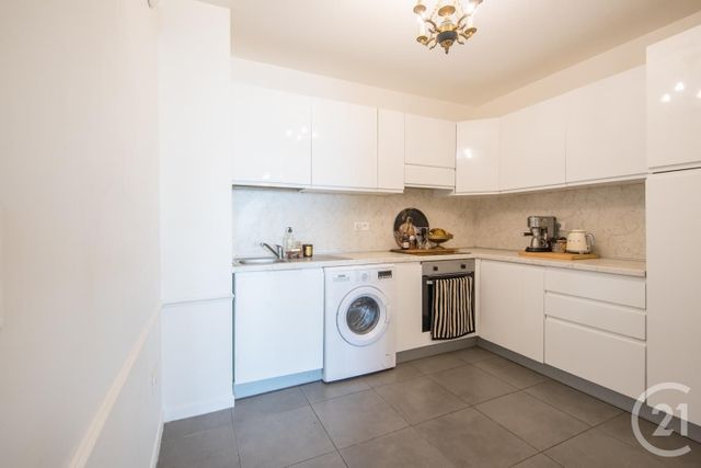 Appartement &agrave; vendre - 2 pi&egrave;ces - 62,43 m2 - La Turbie - 06 - PROVENCE-ALPES-COTE-D-AZUR