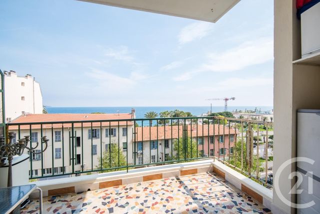 Appartement F4 &agrave; vendre - 4 pi&egrave;ces - 74 m2 - Nice - 06 - PROVENCE-ALPES-COTE-D-AZUR