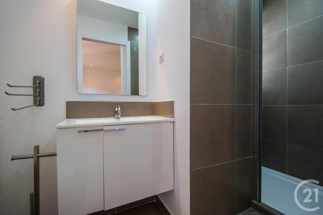 Appartement F4 &agrave; vendre - 4 pi&egrave;ces - 80,48 m2 - Villefranche Sur Mer - 06 - PROVENCE-ALPES-COTE-D-AZUR