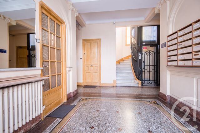 Appartement &agrave; vendre - 3 pi&egrave;ces - 69,37 m2 - Nice - 06 - PROVENCE-ALPES-COTE-D-AZUR