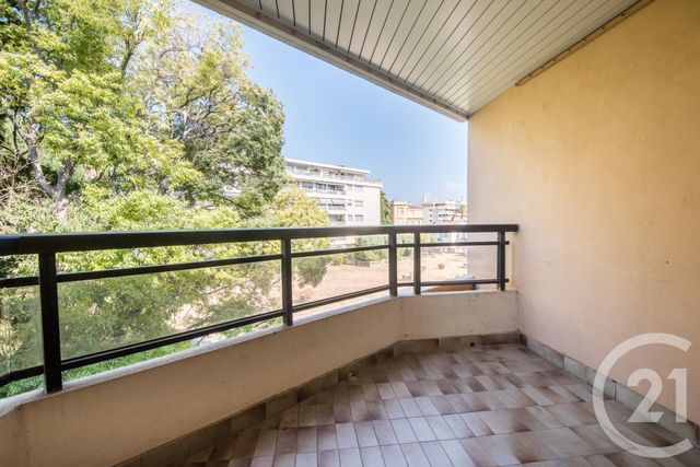 Appartement F3 à vendre NICE