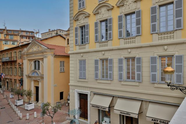 Appartement F5 à vendre - 5 pièces - 131,22 m2 - Nice - 06 - PROVENCE-ALPES-COTE-D-AZUR