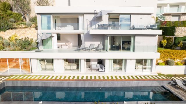 Maison à vendre - 8 pièces - 360 m2 - Villefranche Sur Mer - 06 - PROVENCE-ALPES-COTE-D-AZUR