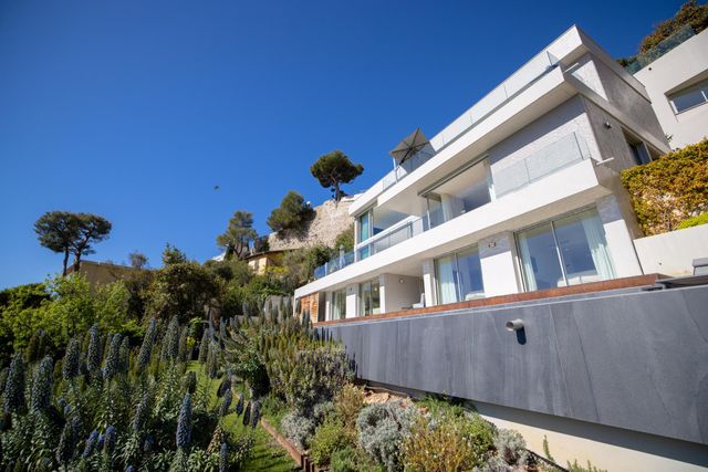 Maison à vendre - 8 pièces - 360 m2 - Villefranche Sur Mer - 06 - PROVENCE-ALPES-COTE-D-AZUR