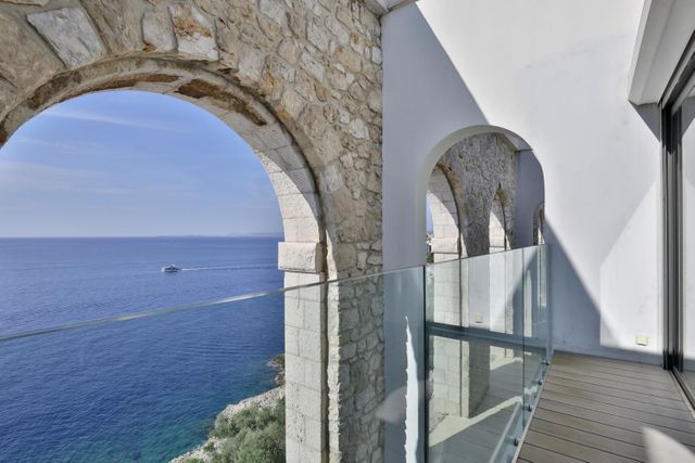 Appartement F3 à vendre - 3 pièces - 80,32 m2 - Nice - 06 - PROVENCE-ALPES-COTE-D-AZUR