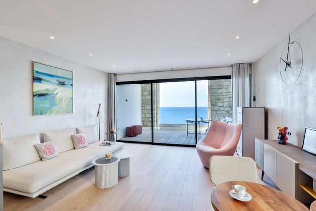 Appartement F3 à vendre - 3 pièces - 80,32 m2 - Nice - 06 - PROVENCE-ALPES-COTE-D-AZUR