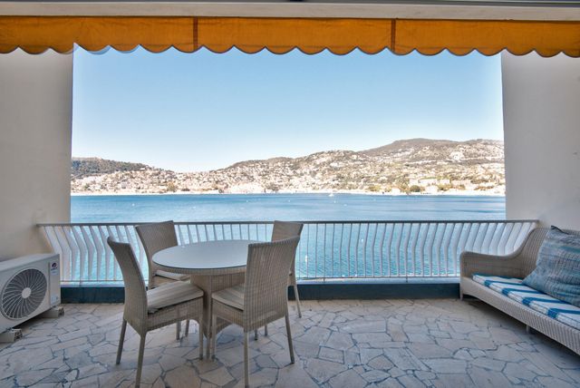 Appartement F4 à vendre - 4 pièces - 90,08 m2 - St Jean Cap Ferrat - 06 - PROVENCE-ALPES-COTE-D-AZUR