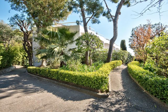 Appartement F3 &agrave; vendre - 4 pi&egrave;ces - 92 m2 - St Jean Cap Ferrat - 06 - PROVENCE-ALPES-COTE-D-AZUR
