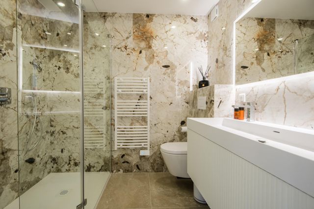 Appartement F4 &agrave; vendre - 4 pi&egrave;ces - 98 m2 - Nice - 06 - PROVENCE-ALPES-COTE-D-AZUR