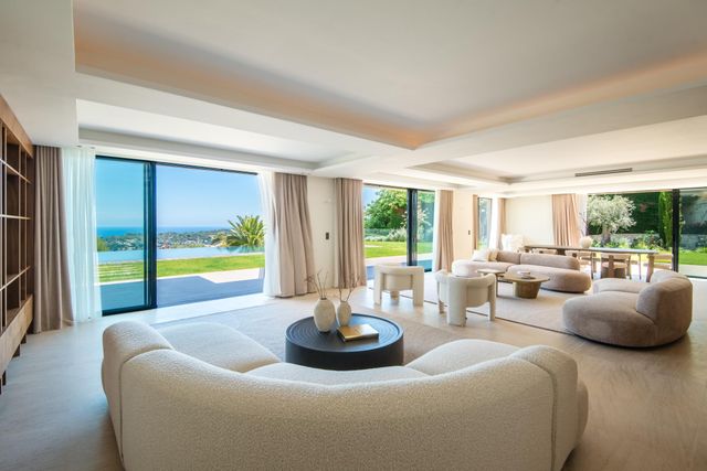 Maison &agrave; vendre - 8 pi&egrave;ces - 430 m2 - Nice - 06 - PROVENCE-ALPES-COTE-D-AZUR