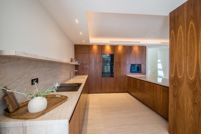 Maison &agrave; vendre - 8 pi&egrave;ces - 430 m2 - Nice - 06 - PROVENCE-ALPES-COTE-D-AZUR
