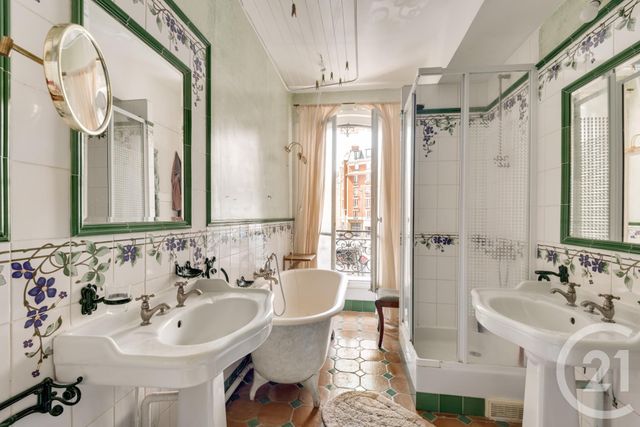 Appartement F5 &agrave; vendre - 5 pi&egrave;ces - 126,08 m2 - Paris - 75005 - ILE-DE-FRANCE