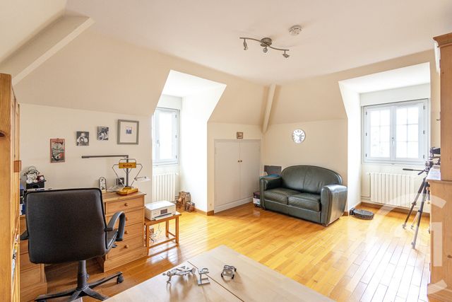 Maison à vendre - 7 pièces - 263,73 m2 - Argenteuil - 95 - ILE-DE-FRANCE