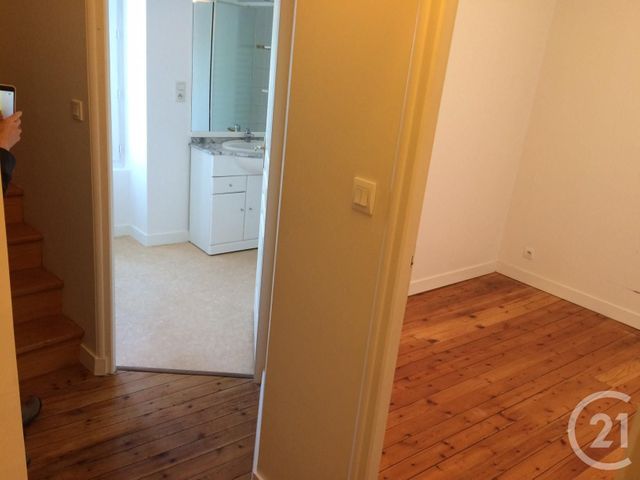 Maison à louer - 3 pièces - 60 m2 - Angers - 49 - PAYS-DE-LOIRE